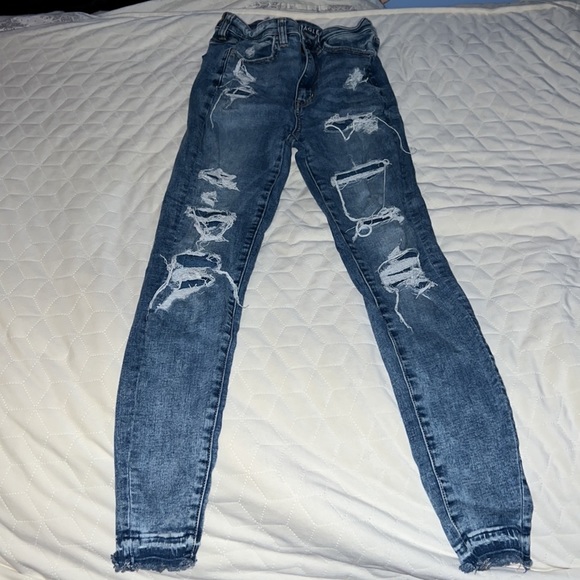 American Eagle Jeans - Picture 2 of 6